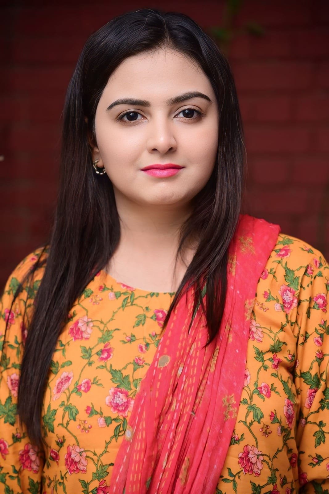Faiza — English & IELTS Mentor